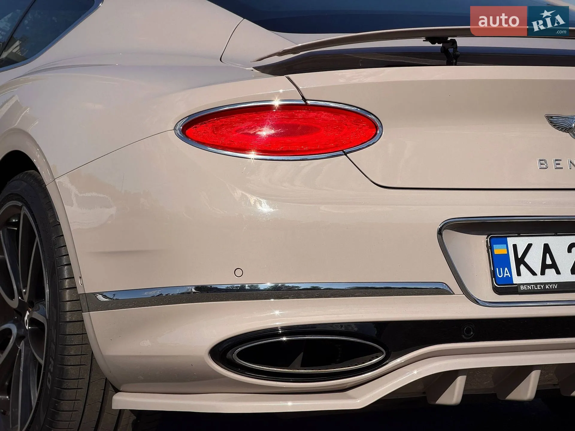 2019 Bentley Continental - мініатюра 38