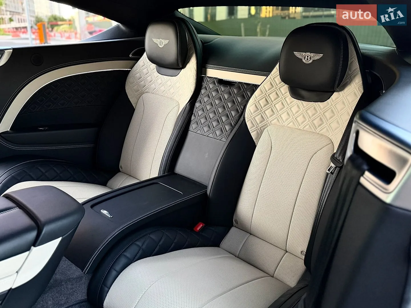 2018 Bentley Continental - мініатюра 44