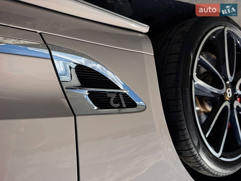 Купе Bentley Continental GT 2019 в Киеве