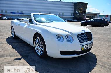 Кабриолет Bentley Continental 2004 в 