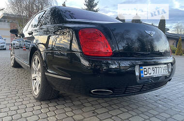 Седан Bentley Continental 2007 в Львове