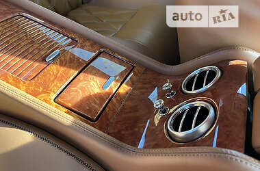 Купе Bentley Continental 2006 в 