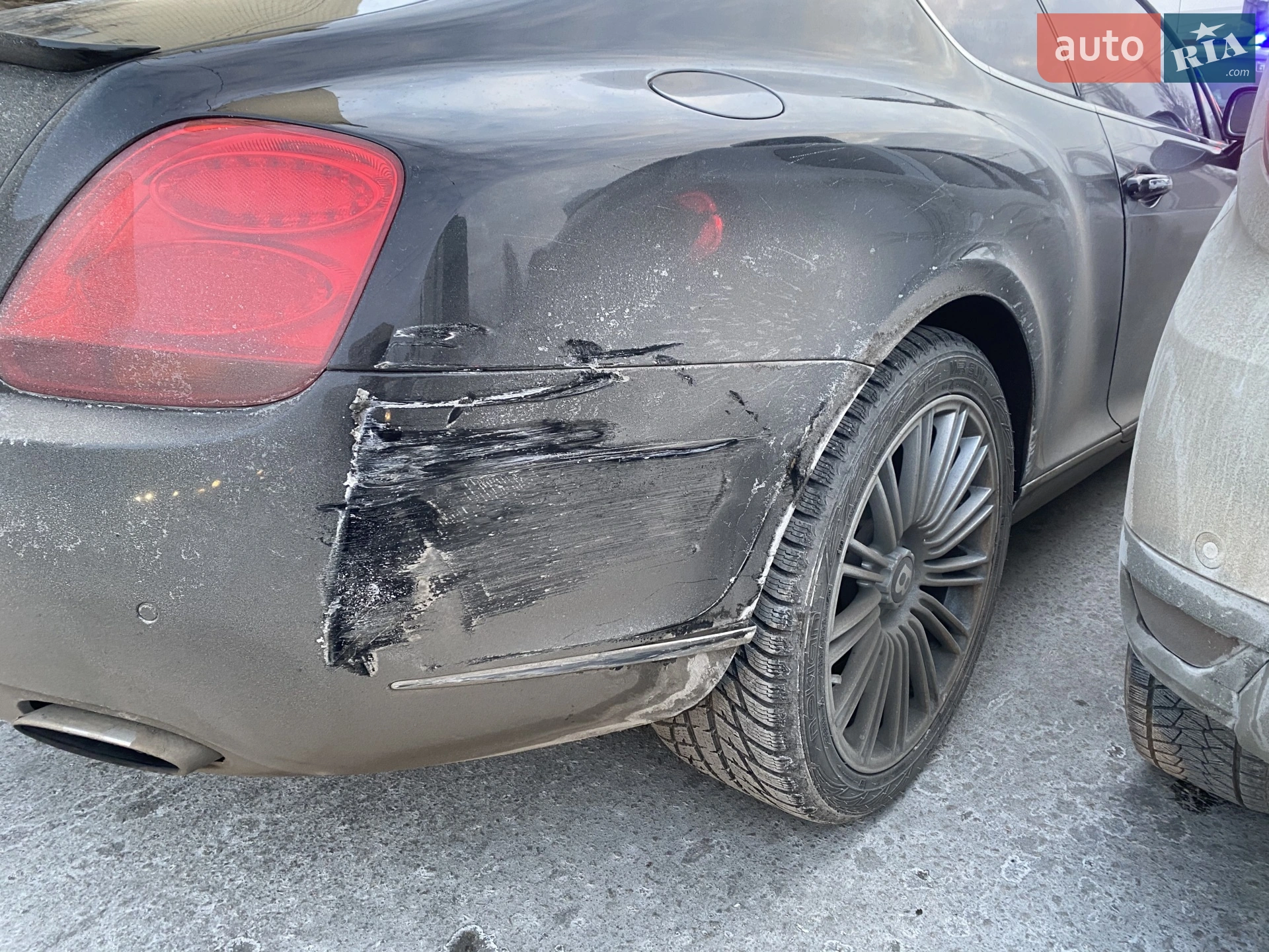 Bentley Continental 2005 VIN SCBCE63W75C030350 фото оголошення 52 з 54