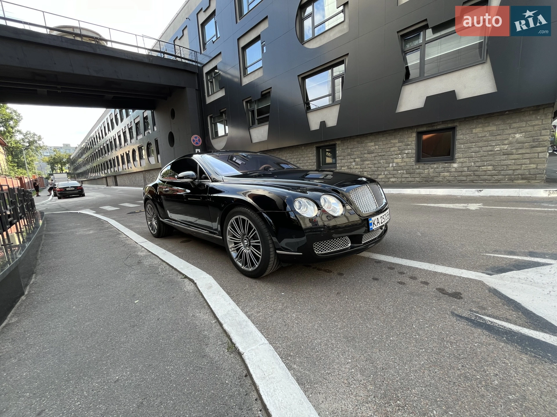 Bentley Continental 2005 VIN SCBCE63W75C030350 фото оголошення 51 з 54