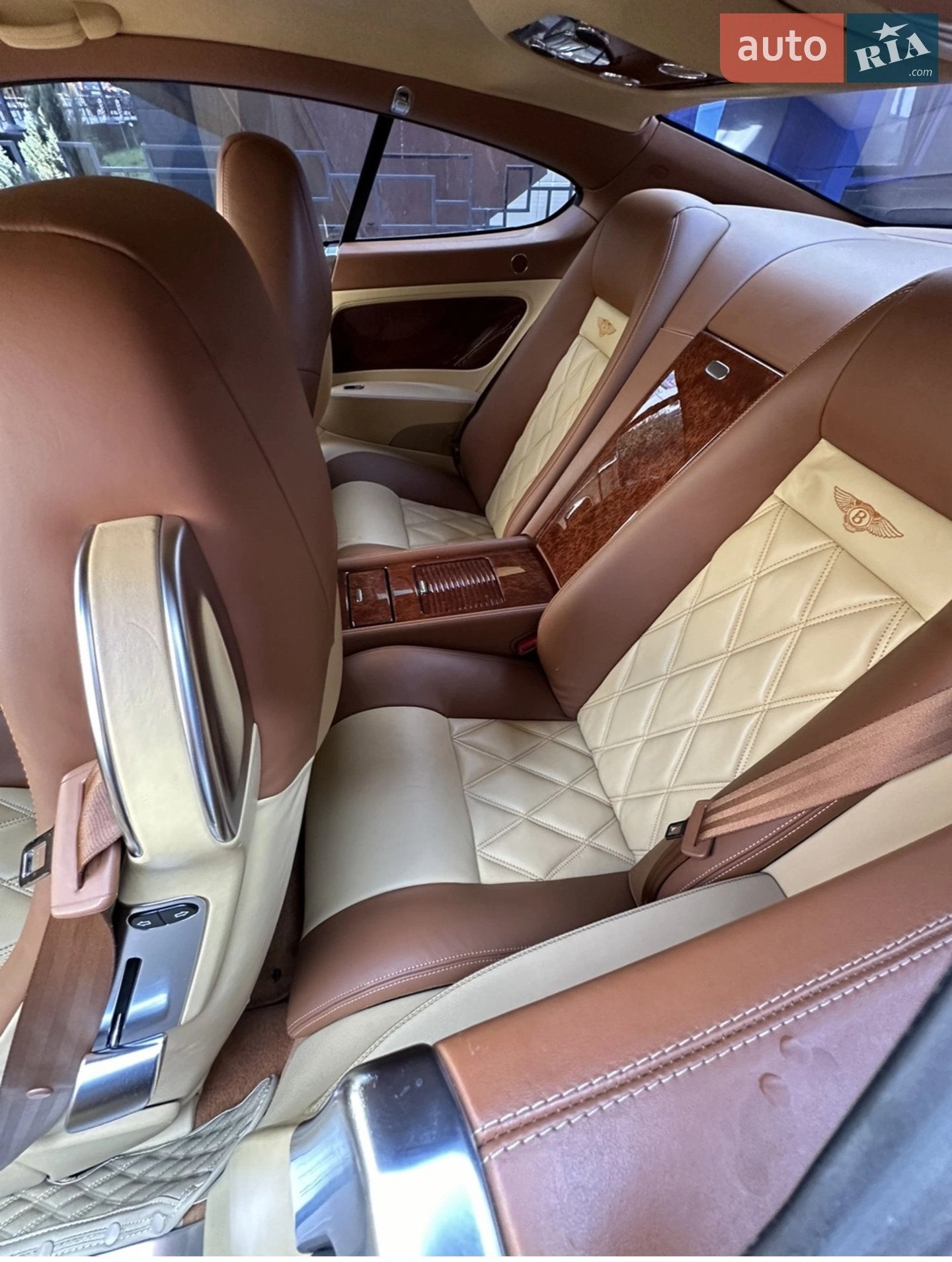 Bentley Continental 2005 VIN SCBCE63W75C030350 фото оголошення 17 з 54