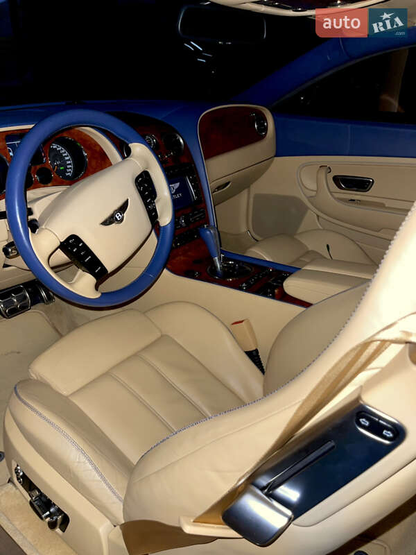 Купе Bentley Continental 2006 в Ужгороді фото 7 Купе Bentley Continental 2006 в Ужгороді