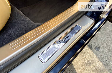 Седан Bentley Flying Spur 2010 в 