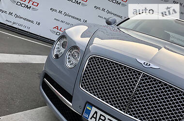 Седан Bentley Flying Spur 2013 в Киеве