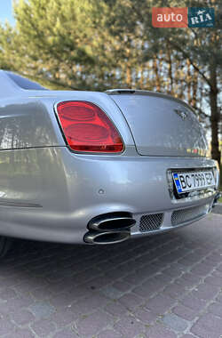 Седан Bentley Flying Spur 2008 в 