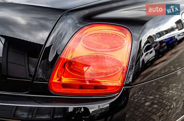 Седан Bentley Flying Spur 2007 в Киеве