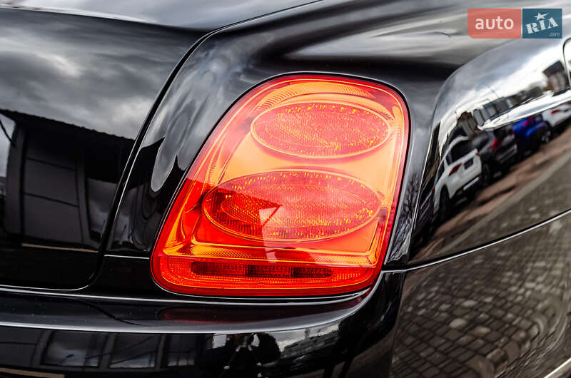 Седан Bentley Flying Spur 2007 в Киеве