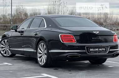 Седан Bentley Flying Spur 2020 в Киеве