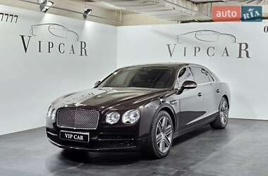 Седан Bentley Flying Spur 2017 в 