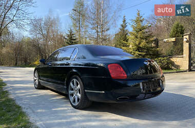 Купе Bentley Flying Spur 2007 в 