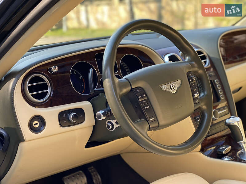 Купе Bentley Flying Spur 2007 в Львове фото 13 Купе Bentley Flying Spur 2007 в Львове