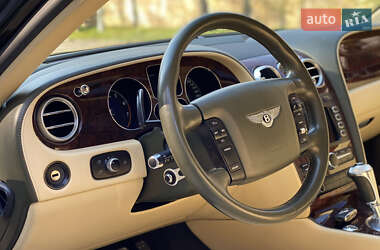 Купе Bentley Flying Spur 2007 в 