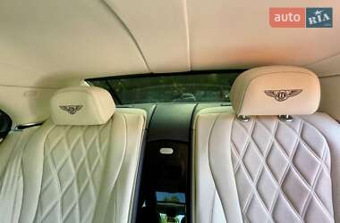 Седан Bentley Flying Spur 2013 в 