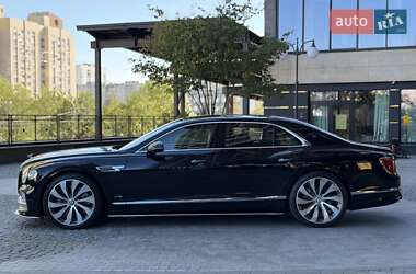Седан Bentley Flying Spur 2020 в 