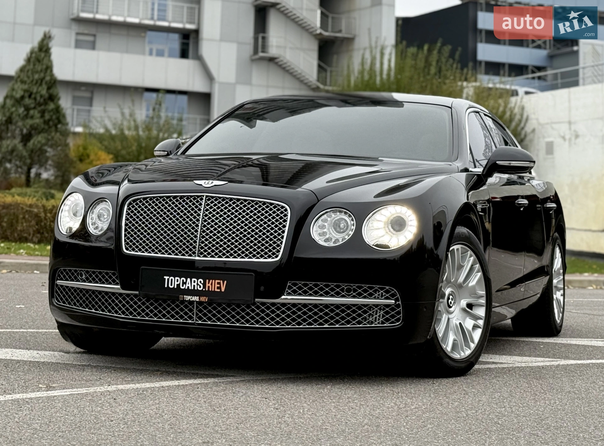 2013 Bentley Flying Spur - мініатюра 33