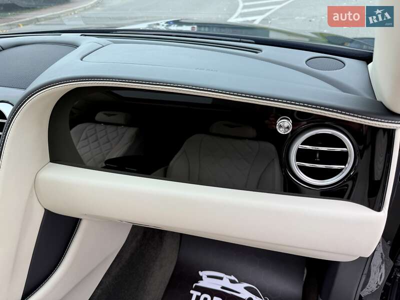 Седан Bentley Flying Spur 2013 в Киеве фото 49 Седан Bentley Flying Spur 2013 в Киеве