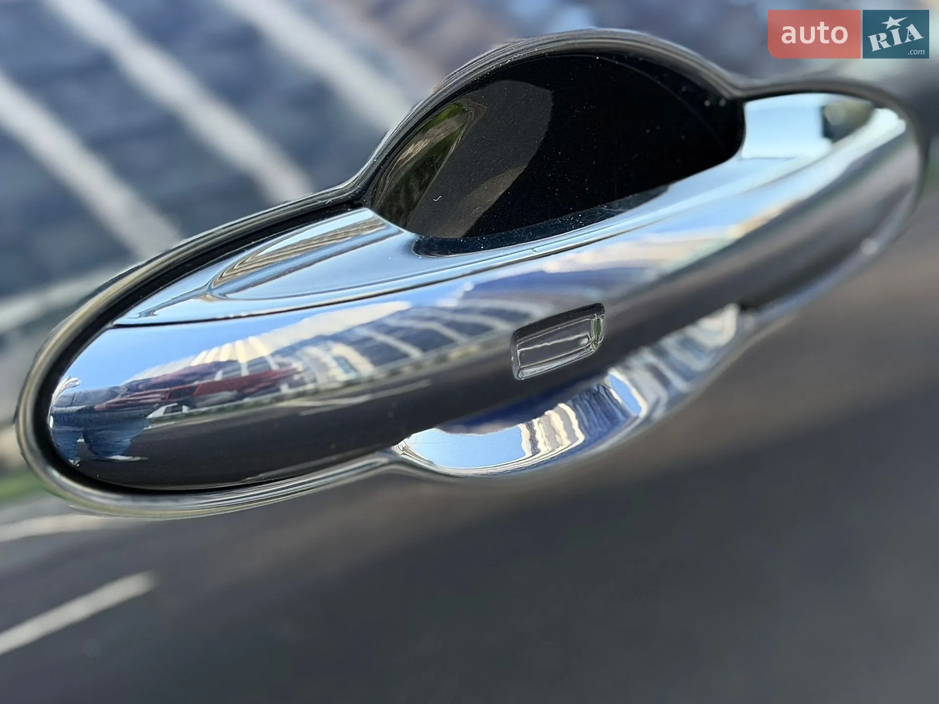 2022 Bentley Flying Spur - мініатюра 38