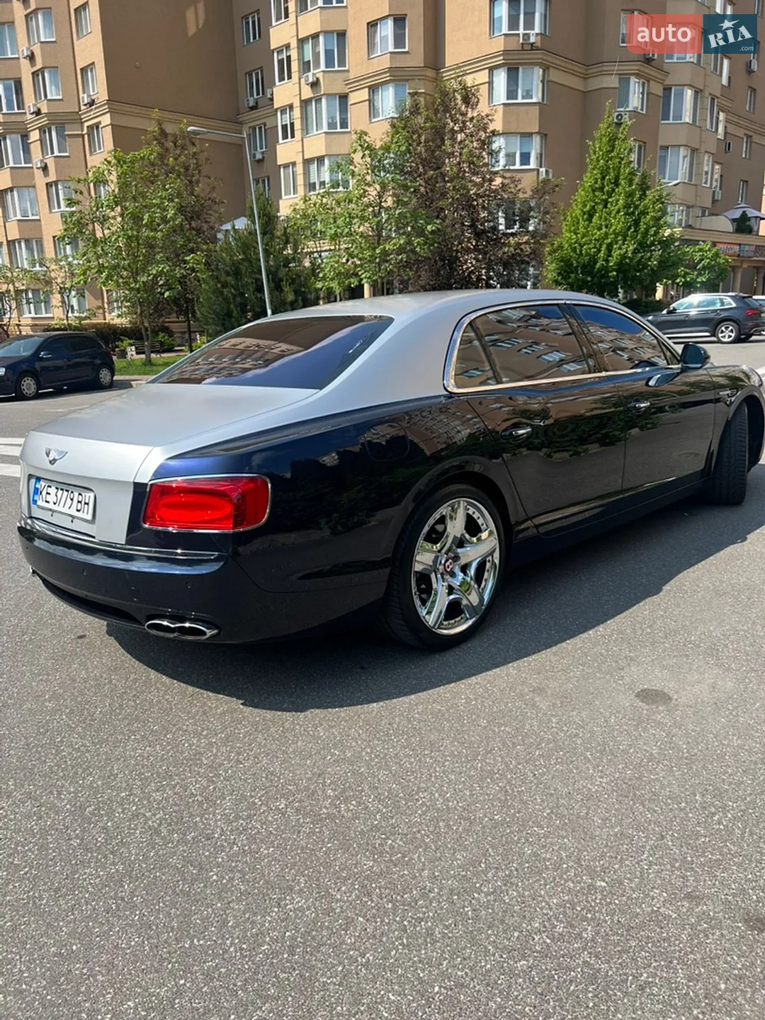 2015 Bentley Flying Spur - мініатюра 14