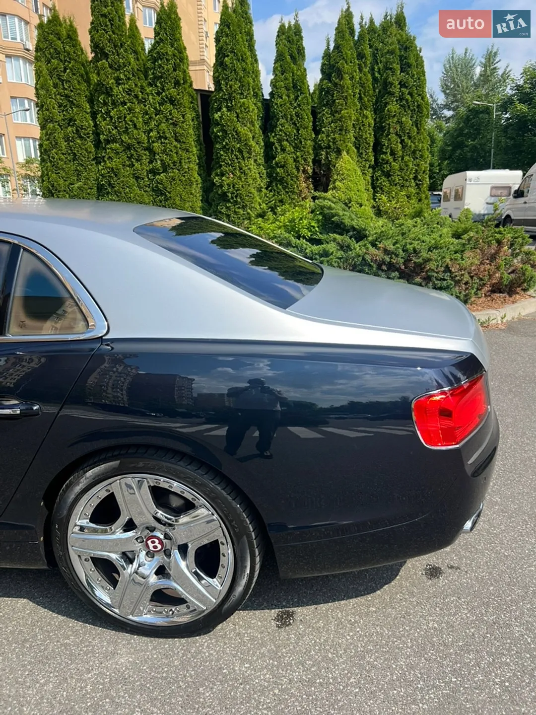 2015 Bentley Flying Spur - мініатюра 46