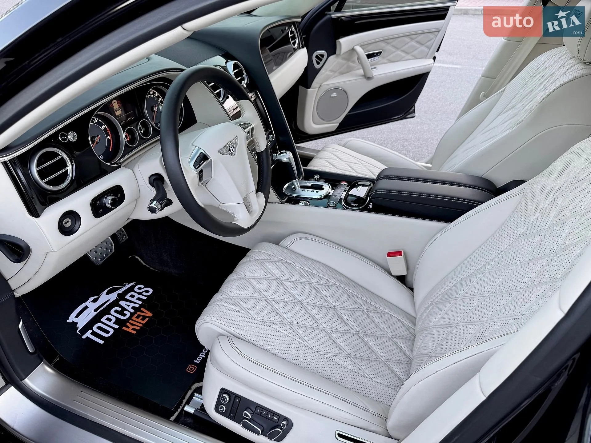 2013 Bentley Flying Spur - мініатюра 64