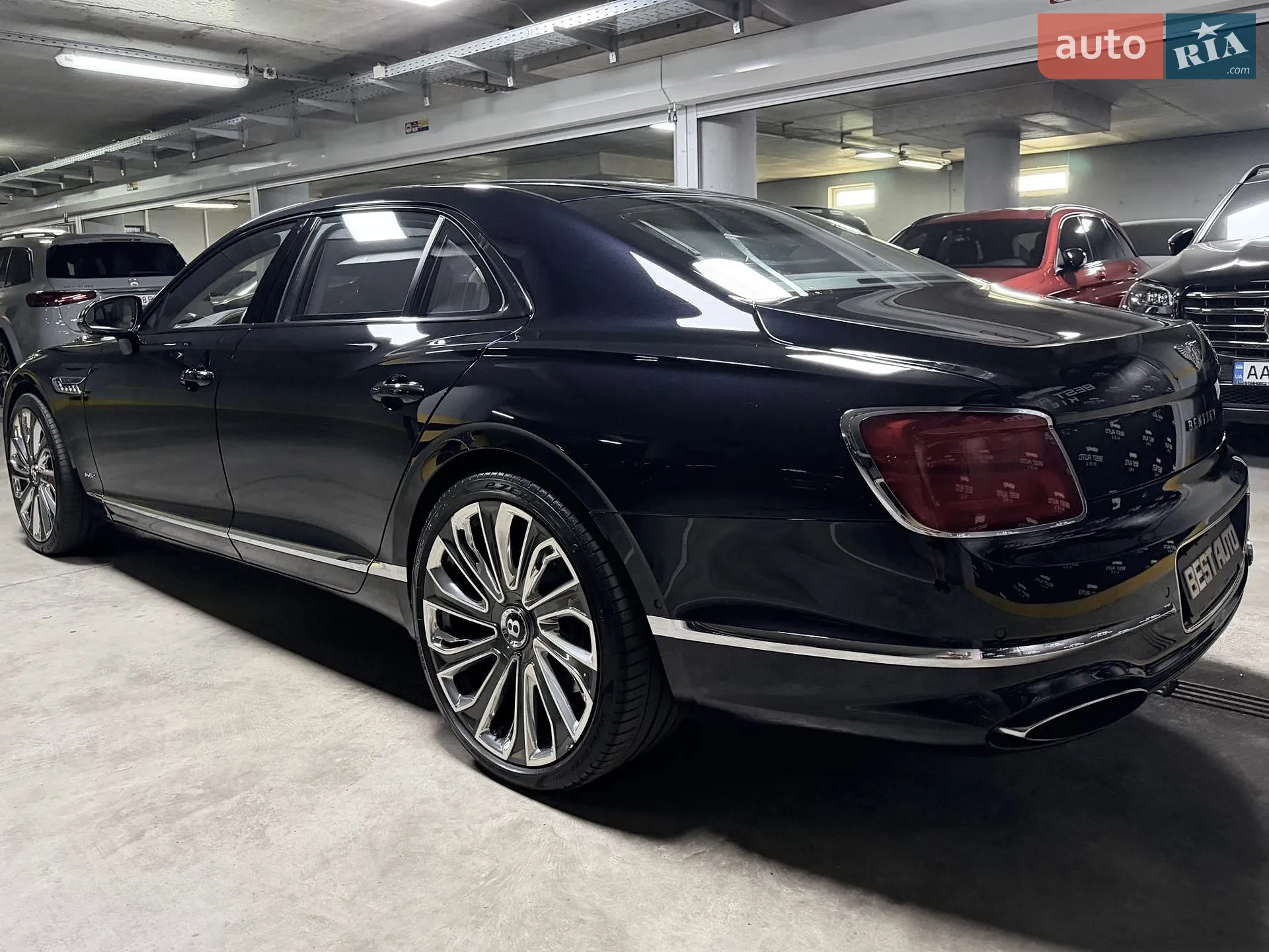 2020 Bentley Flying Spur - мініатюра 17