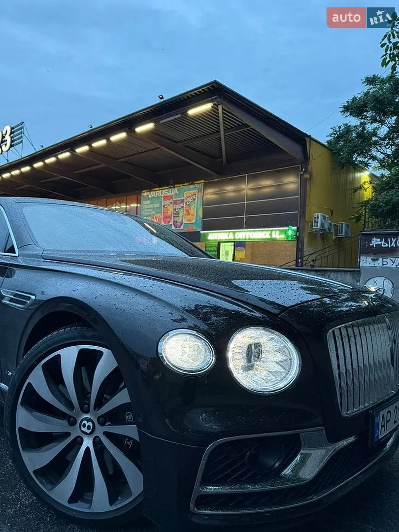 2021 Bentley Flying Spur - мініатюра 41