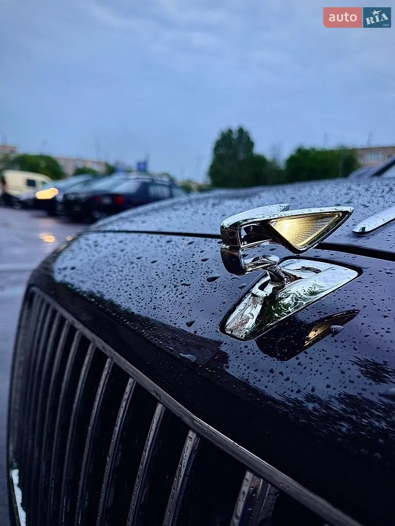 2021 Bentley Flying Spur - мініатюра 44