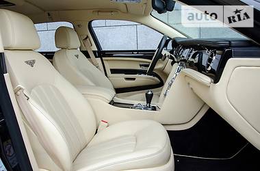 Седан Bentley Mulsanne 2012 в 
