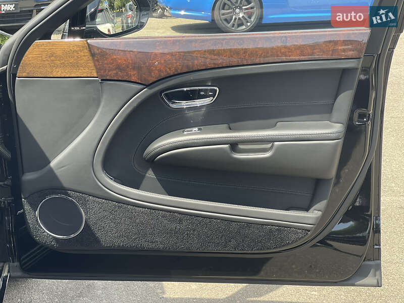 Седан Bentley Mulsanne 2013 в Киеве фото 12 Седан Bentley Mulsanne 2013 в Киеве