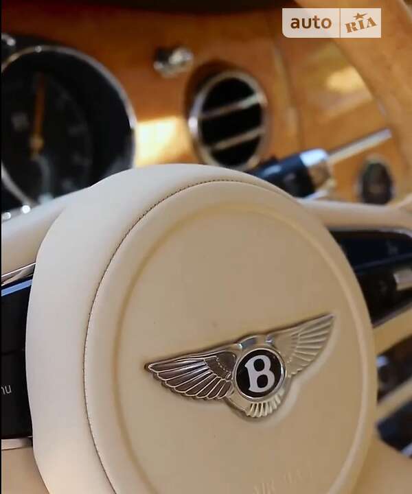Седан Bentley Mulsanne 2012 в Одессе