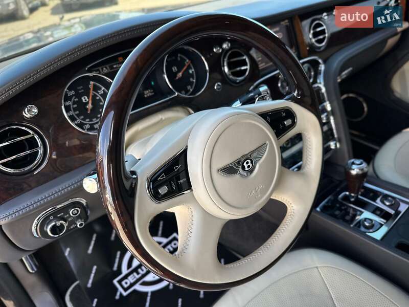 Седан Bentley Mulsanne 2015 в Киеве фото 52 Седан Bentley Mulsanne 2015 в Киеве