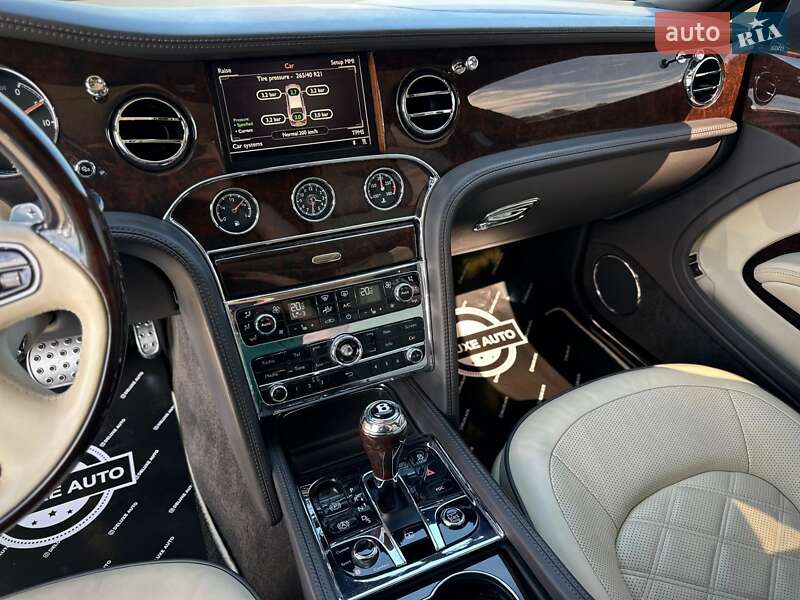 Седан Bentley Mulsanne 2015 в Киеве фото 54 Седан Bentley Mulsanne 2015 в Киеве