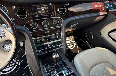 Седан Bentley Mulsanne 2015 в 