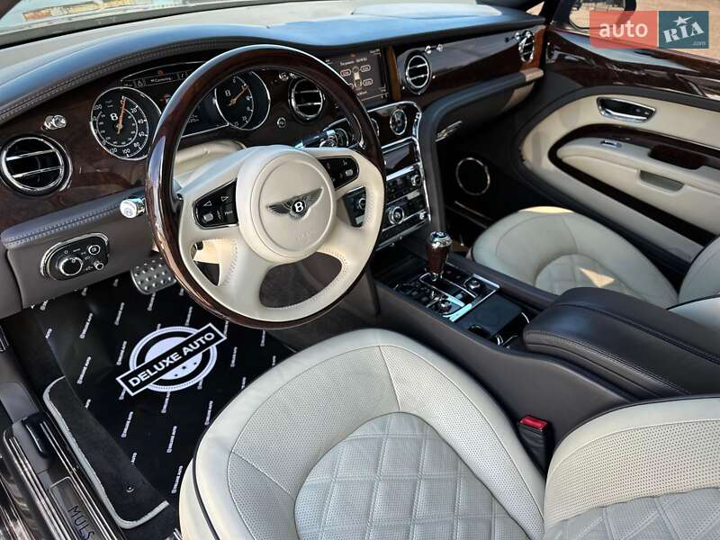 Седан Bentley Mulsanne 2015 в Киеве фото 63 Седан Bentley Mulsanne 2015 в Киеве