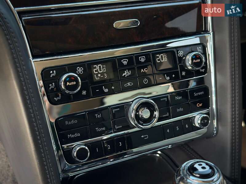 Седан Bentley Mulsanne 2015 в Киеве фото 83 Седан Bentley Mulsanne 2015 в Киеве