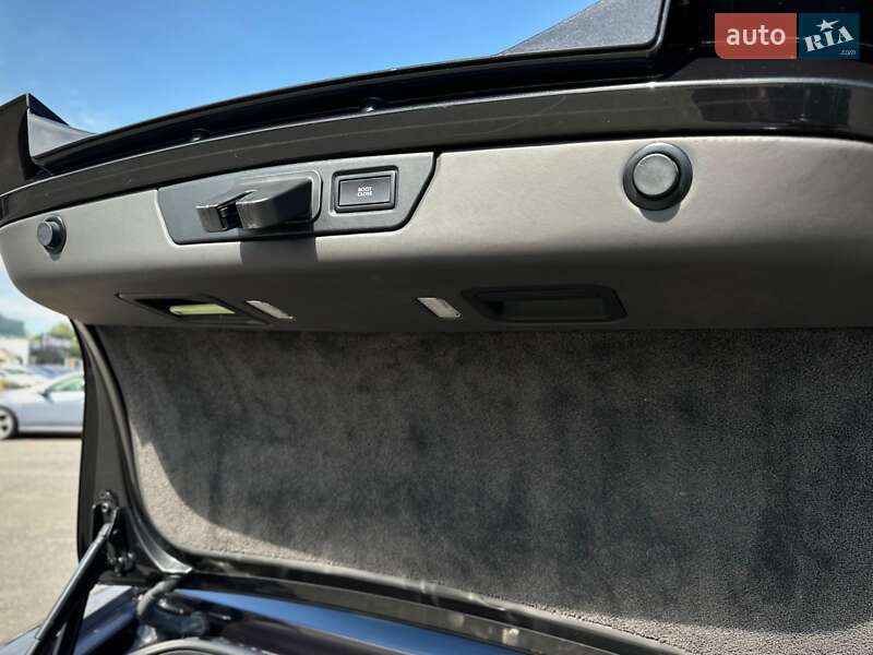 Седан Bentley Mulsanne 2015 в Киеве фото 97 Седан Bentley Mulsanne 2015 в Киеве