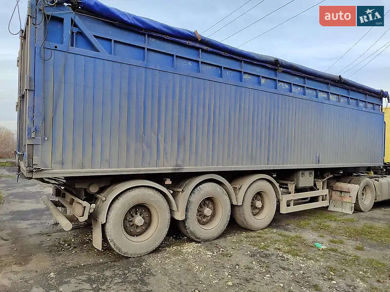 Зерновоз - напівпричіп Berger N31 2005 в Тернополі