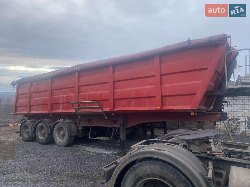 Самоскид напівпричіп Berger SAPL 2005 в Олександрівці