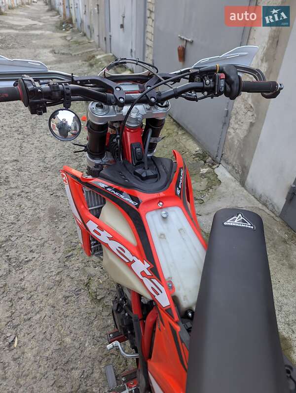 Мотоцикл Внедорожный (Enduro) Beta RR 4T 2021 в Ровно