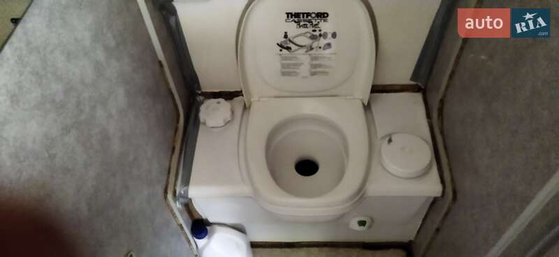 Дом на колесах Beyerland 2043 1996 в Полтаве