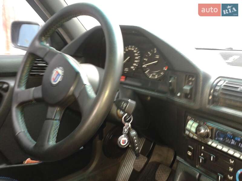 Седан BMW-Alpina B10 1989 в Киеве фото 10 Седан BMW-Alpina B10 1989 в Киеве