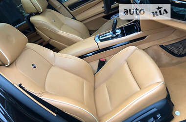 Седан BMW-Alpina B7 2012 в 