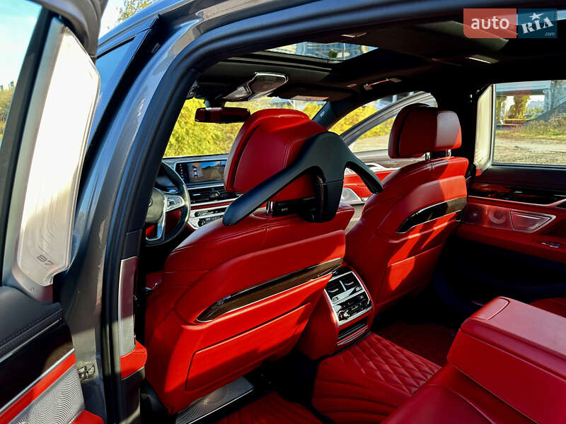 Седан BMW-Alpina B7 2016 в Киеве