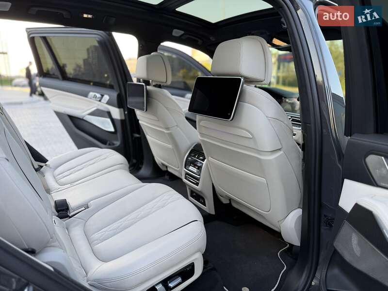 Позашляховик / Кросовер BMW-Alpina XB7 2021 в Дніпрі