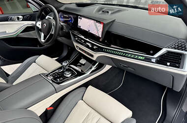 Внедорожник / Кроссовер BMW-Alpina XB7 2022 в 