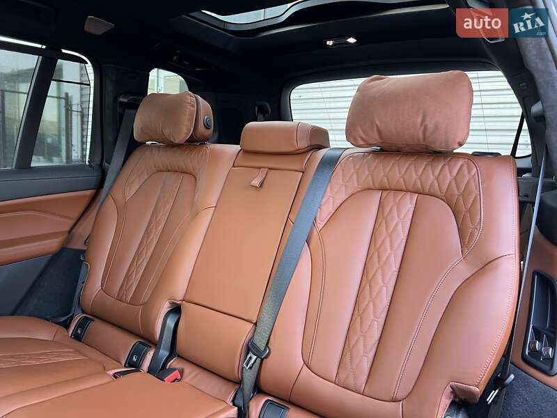 Позашляховик / Кросовер BMW-Alpina XB7 2024 в Києві